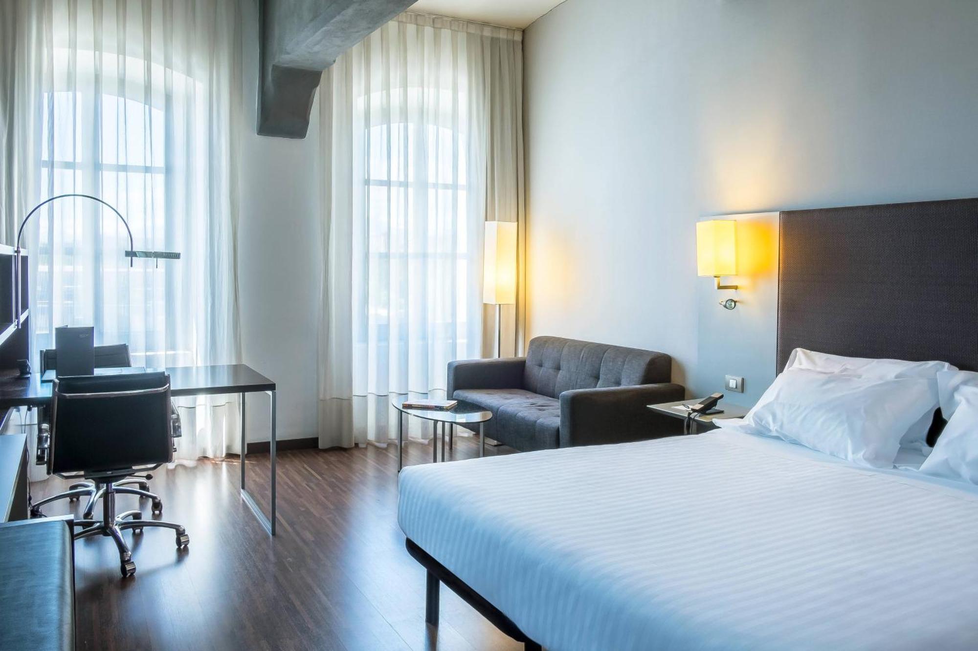 Ac Hotel Torino By Marriott Exteriör bild